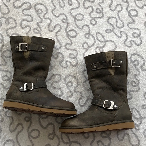 ugg boots with buckle on side